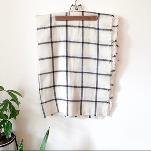 Old Navy | Checkered Scarf